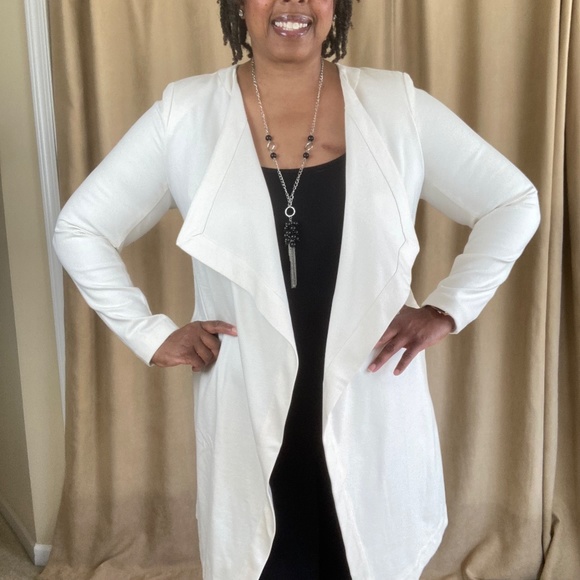 NWT Lane Bryant Long Blazer, Draped Lapels, white, size 10/12 - Picture 4 of 16